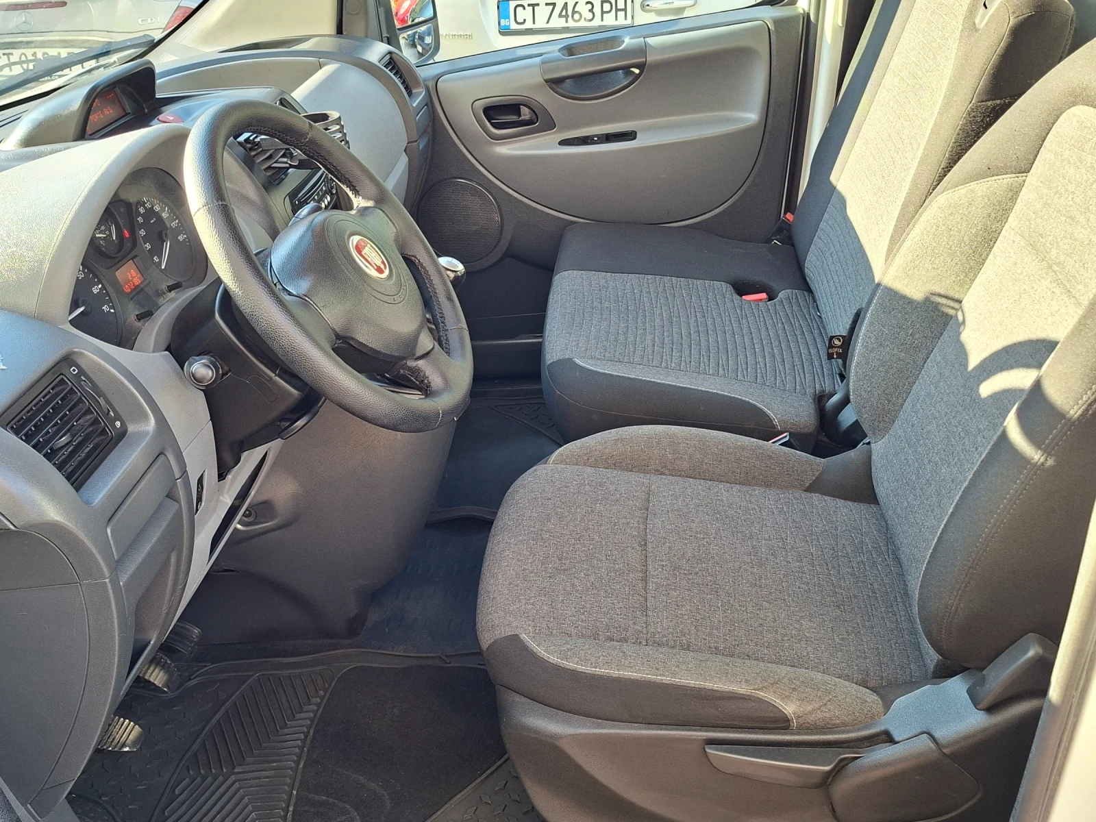 Fiat Scudo HDI 72000km, снимка 6 - Бусове и автобуси - 55851672