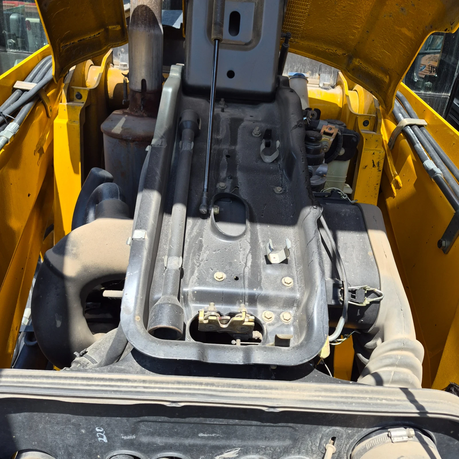 Багер JCB 3cx, снимка 14 - Индустриална техника - 55414890