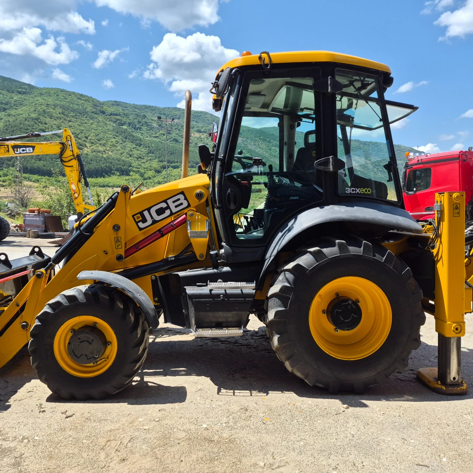 Багер JCB 3cx, снимка 5 - Индустриална техника - 55414890