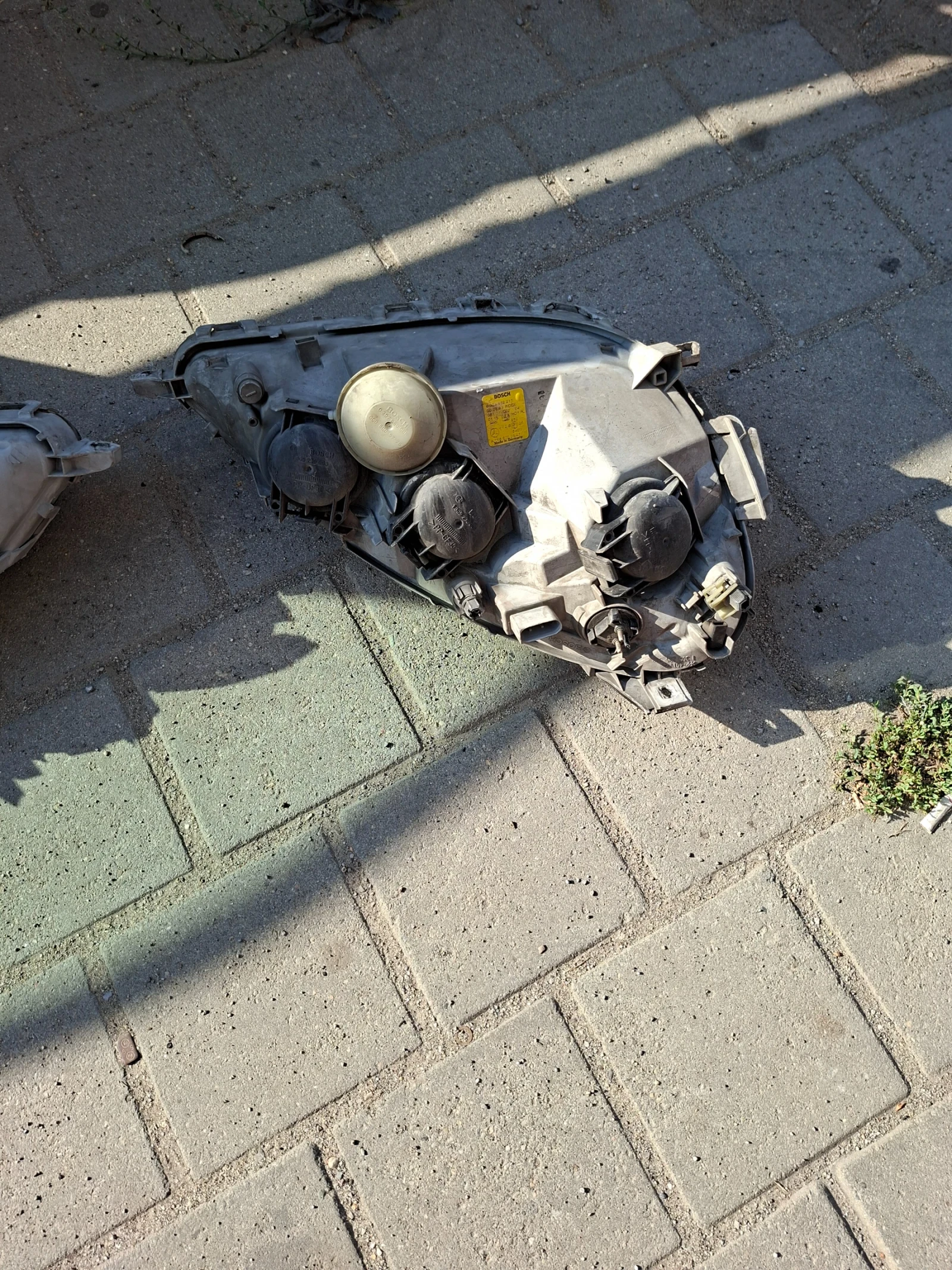  /   170  W16866kw 1   + 1   | Mobile.bg   6