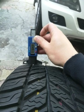 Гуми Зимни 195/65R14, снимка 5
