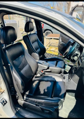 Opel Astra Седан, снимка 5