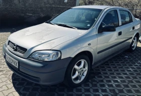 Opel Astra Седан, снимка 11