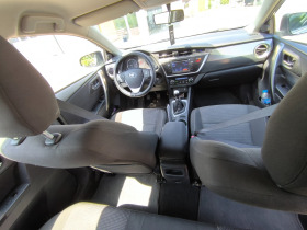 Toyota Auris 1.4 D4D, снимка 8 - Автомобили и джипове - 45823257