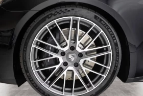 Обява за продажба на Porsche Panamera 4 E-Hybrid = Carbon = Air Suspension Гаранция ~ 286 608 лв. - изображение 5