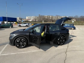 VW ID.4 Pro  в гаранция, снимка 12 - Автомобили и джипове - 53698141