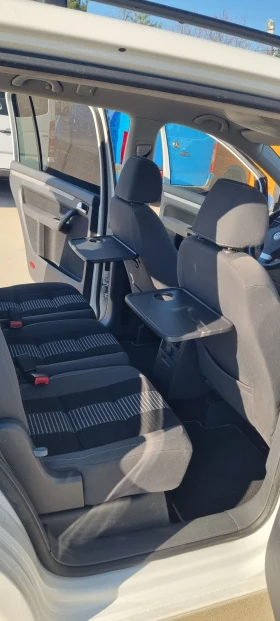 VW Touran ORIGINALEN VID  - 3800 € / 7432.15 лв. - 38888750 9