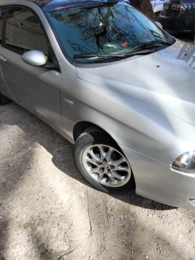Alfa Romeo 147 - 1000 € / 1955.83 лв. - 83844932 4