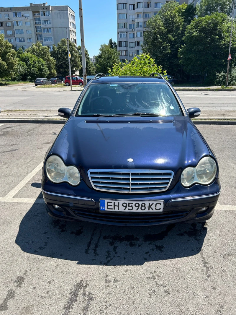 Mercedes-Benz C 220, снимка 1 - Автомобили и джипове - 46923507