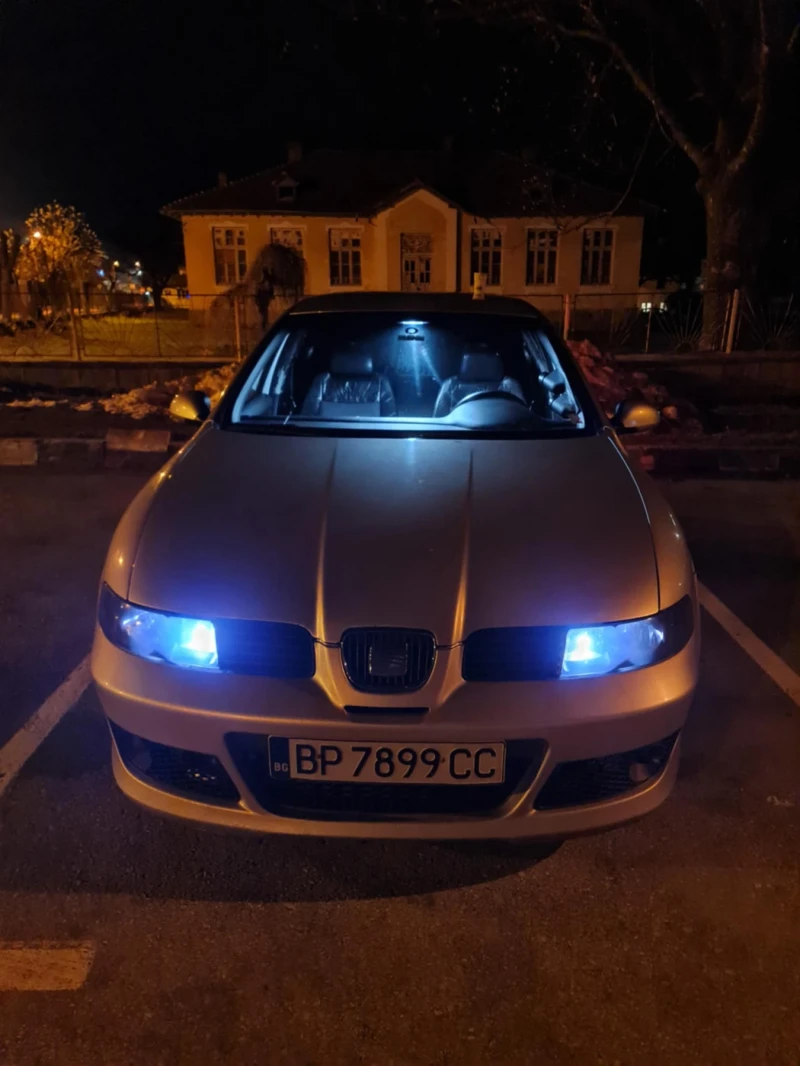 Seat Leon 1.9Tdi 350+ + +  КРАЙНА ЦЕНА, снимка 5 - Автомобили и джипове - 49536405