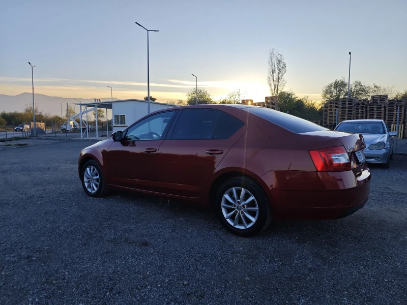 Skoda Octavia ТОП СЪСТОЯНИЕ , снимка 7 - Автомобили и джипове - 49167055