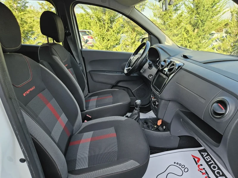 Dacia Lodgy STEPWAY= 1.5DCI-116кс= 7МЕСТА= NAVI= АВТОПИЛОТ, снимка 14 - Автомобили и джипове - 51067802