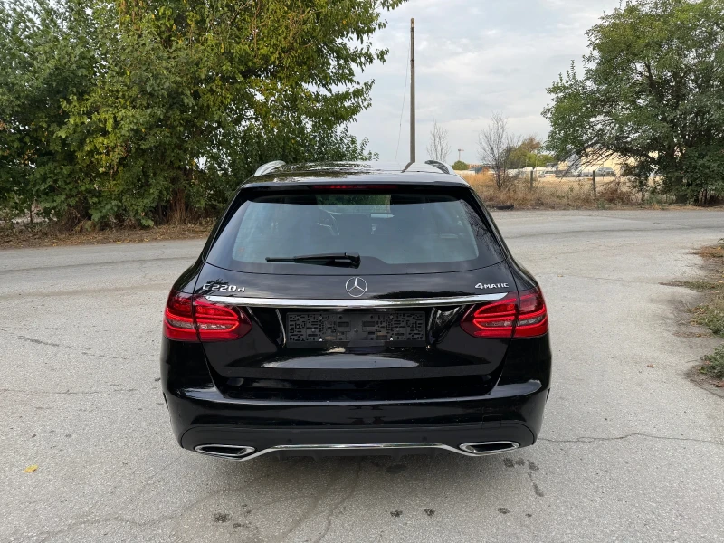 Mercedes-Benz C 220 2.2D 4x4.AMG.227.х.км.DISTRONIC.КОЖА.НАВИ.ПОДГРЕВ., снимка 4 - Автомобили и джипове - 51841001