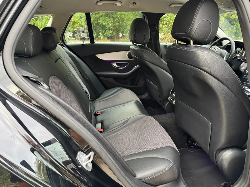 Mercedes-Benz C 220 2.2D 4x4.AMG.227.х.км.DISTRONIC.КОЖА.НАВИ.ПОДГРЕВ., снимка 10 - Автомобили и джипове - 51841001