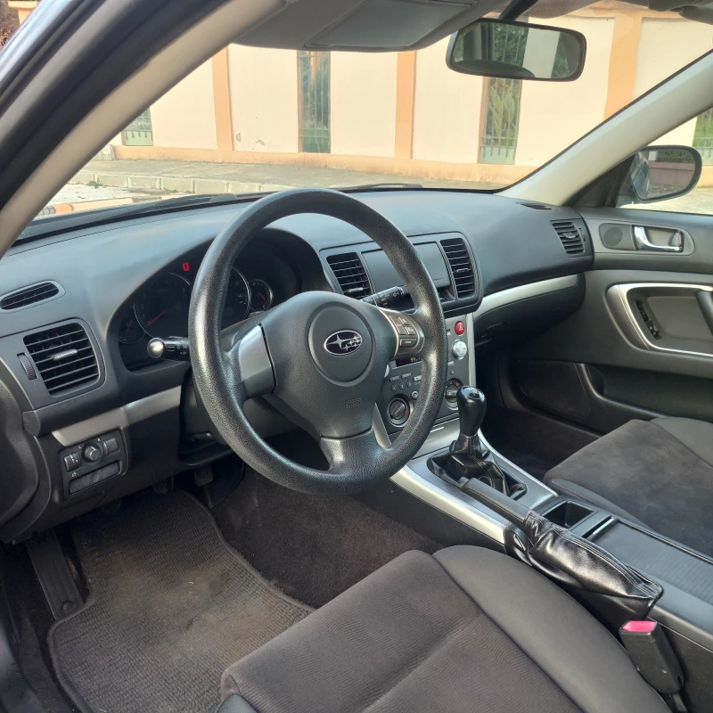 Subaru Outback 2.5I AWD Facelift, снимка 7 - Автомобили и джипове - 52553649