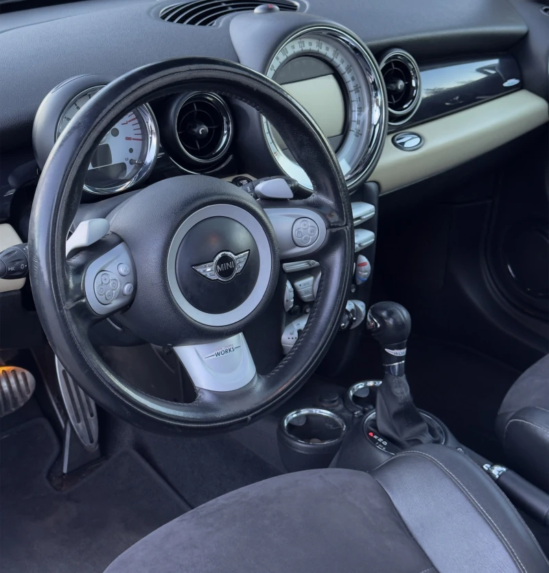 Mini Cooper s JCW Optic, снимка 6 - Автомобили и джипове - 52792801