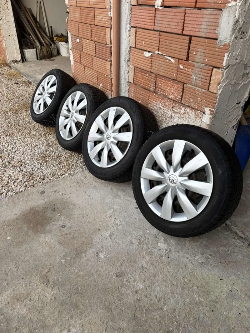 Toyota Auris 2.0/126к./ ПЕРФЕКТНО СЪСТОЯНИЕ, снимка 14 - Автомобили и джипове - 53026381