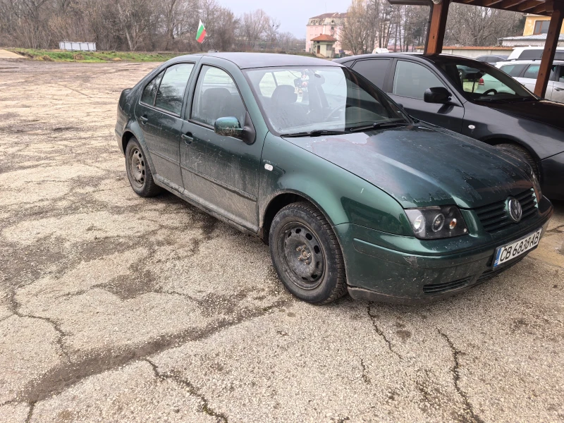 VW Bora, снимка 2 - Автомобили и джипове - 53410103