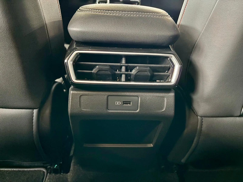 Geely Cityray 1.5T GK, снимка 16 - Автомобили и джипове - 53508677