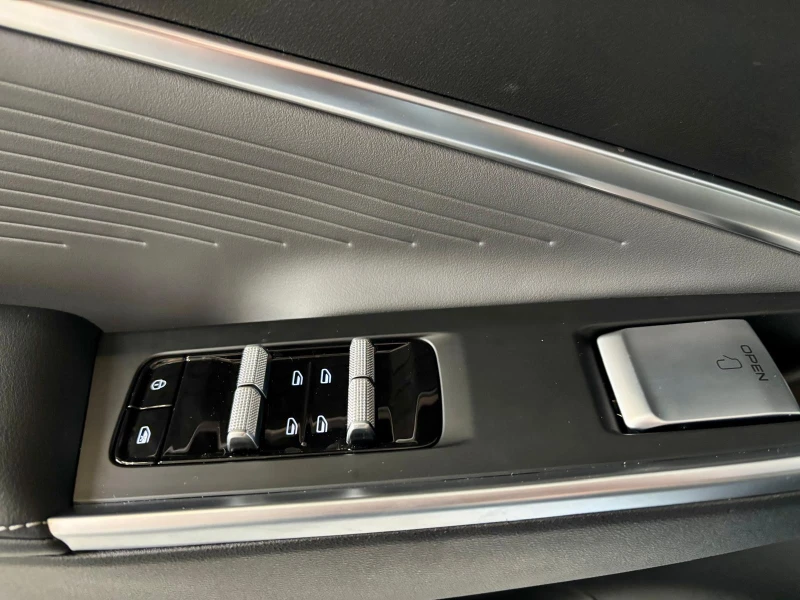 Geely Cityray 1.5T GK, снимка 15 - Автомобили и джипове - 53508677