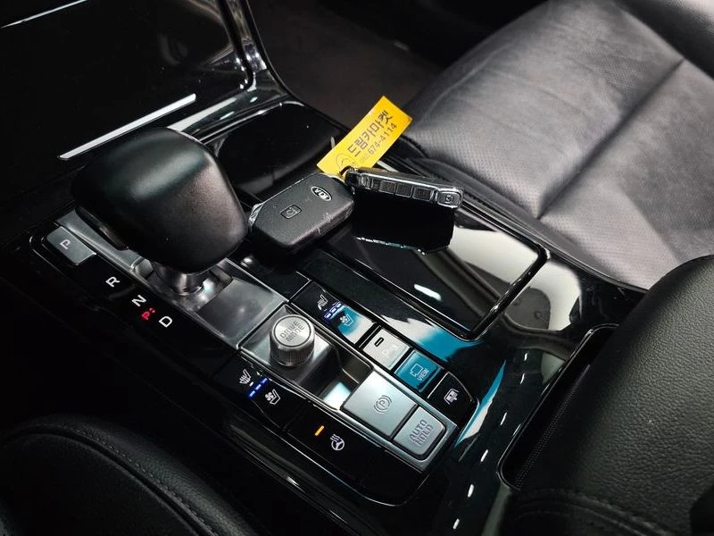 Kia K7 3.0 LPI Prestige, снимка 8 - Автомобили и джипове - 56370933