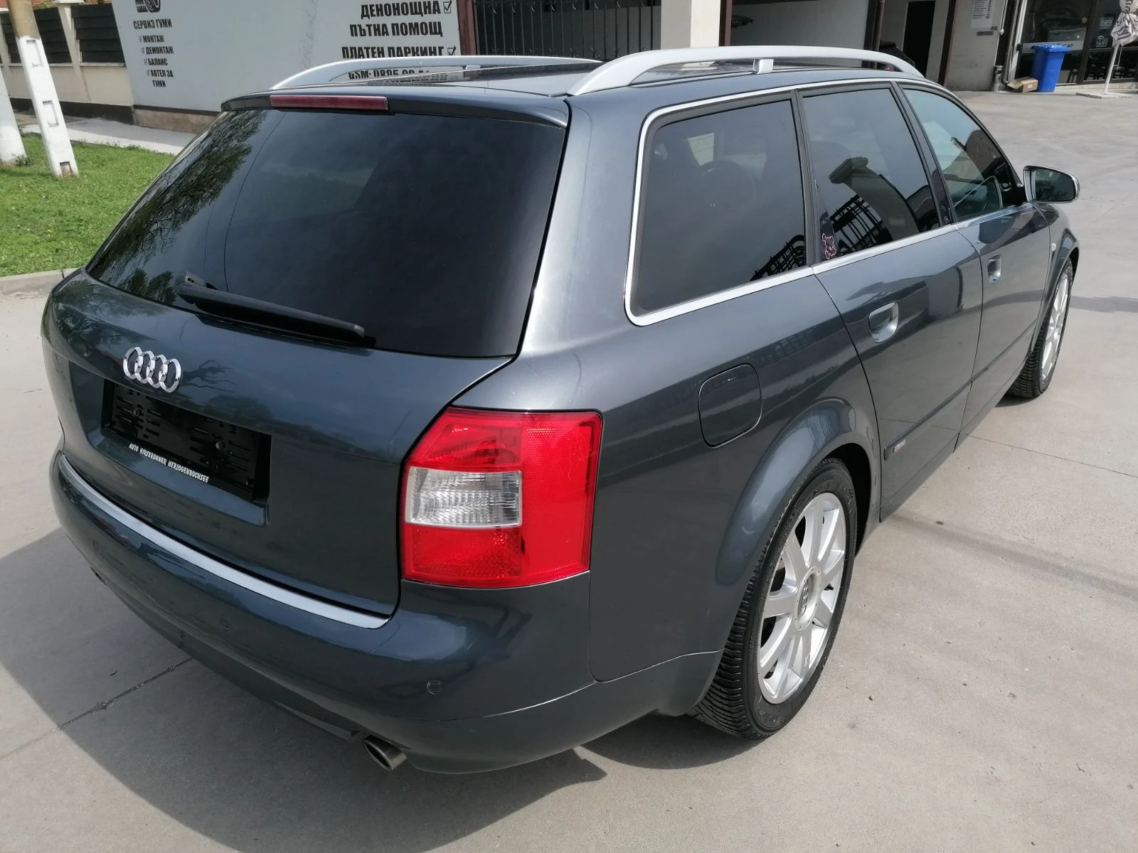 Audi A4 1.8T 163к.с. S line Швейцария - изображение 7