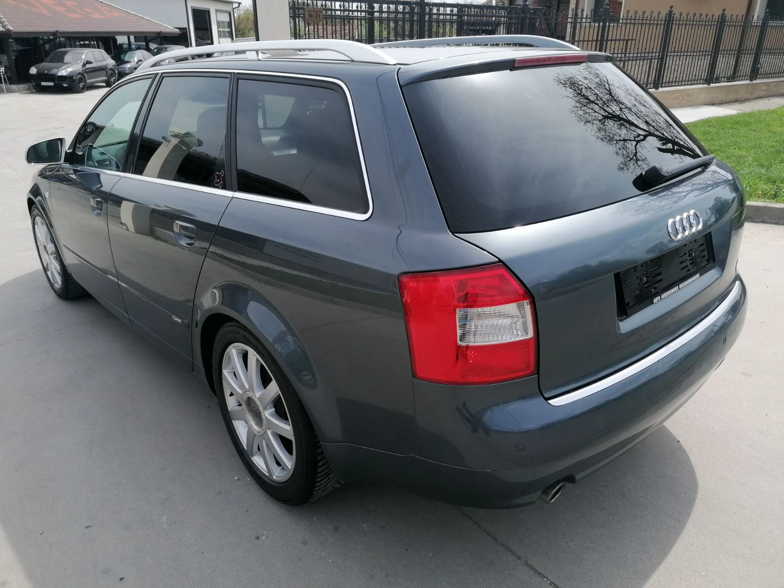 Audi A4 1.8T 163к.с. S line Швейцария - изображение 8