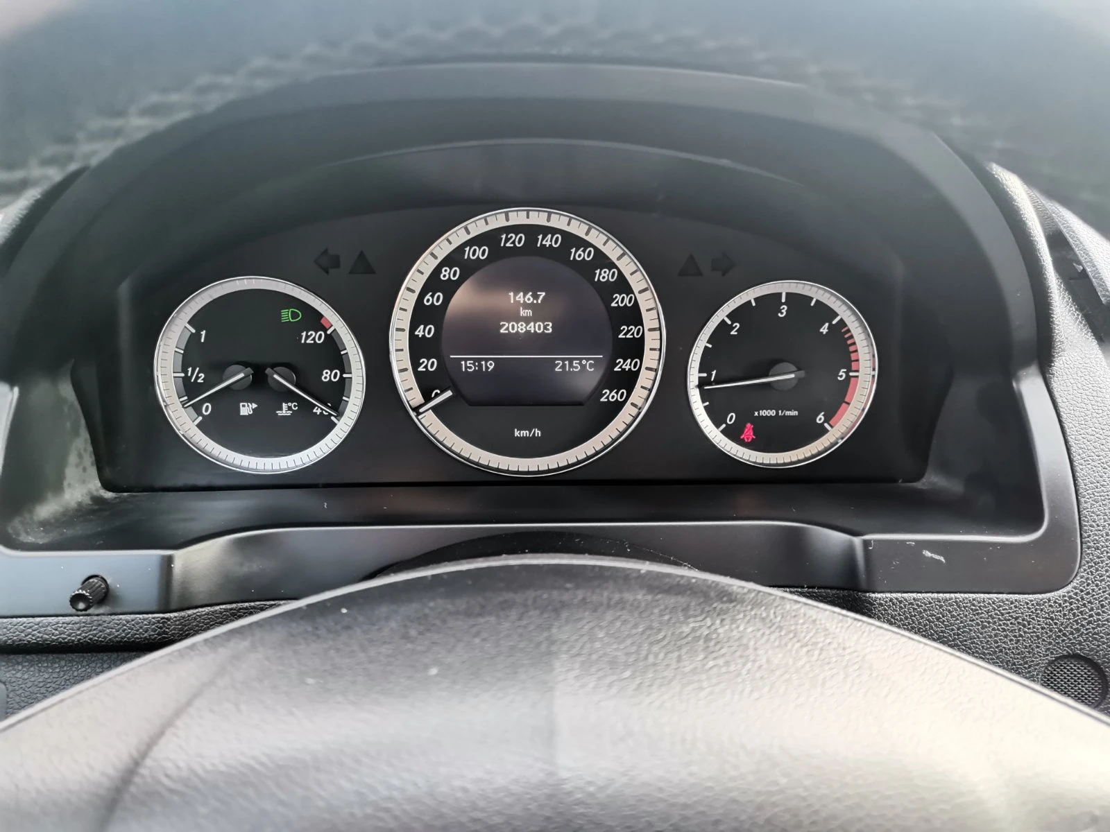Mercedes-Benz C 200 2.2CDI/136к.с - изображение 10