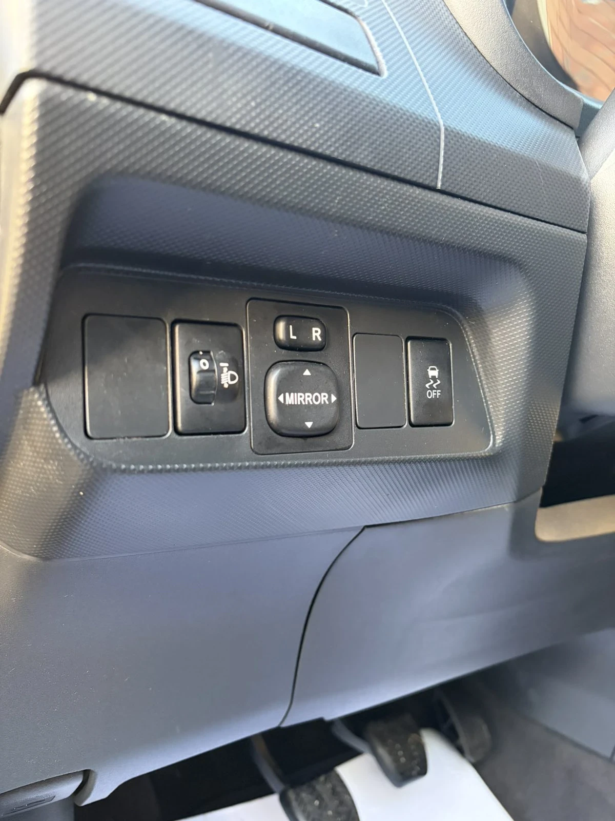 Toyota Auris 2.0/126�./ ��������� ��������� | Mobile.bg � ����������� 10