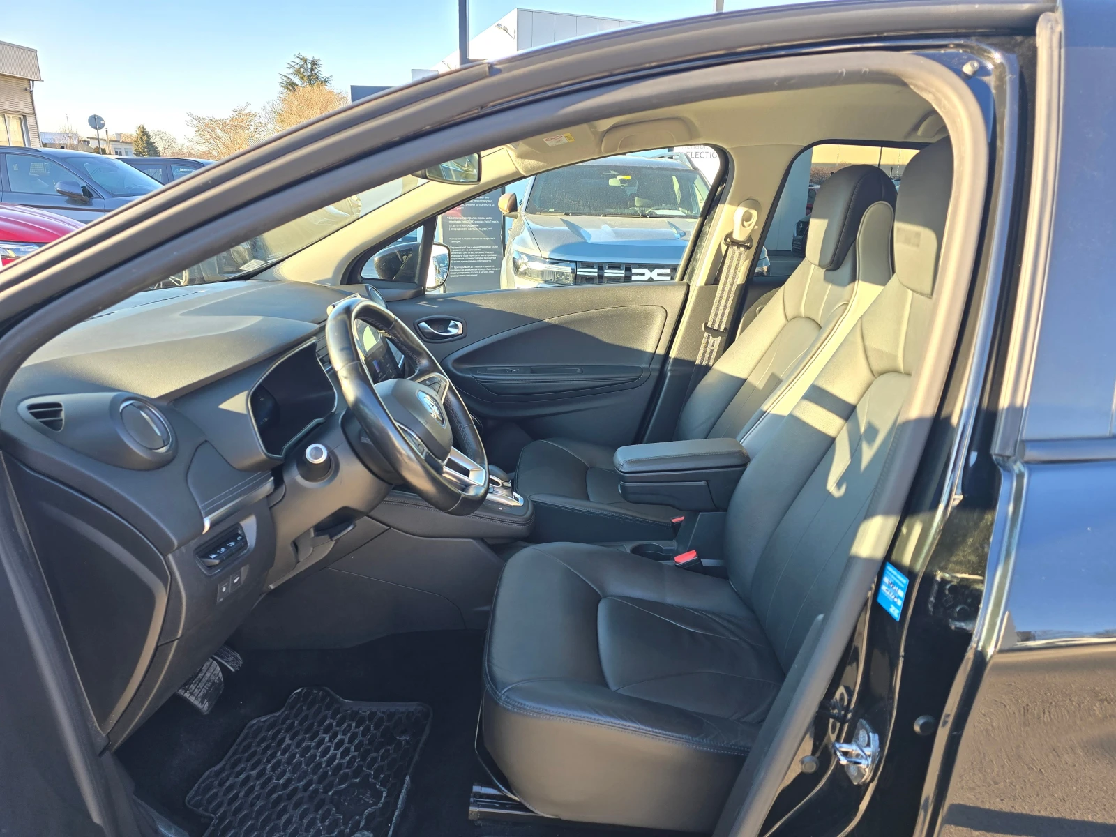 Renault Zoe 52kWh/RIVIERA/BOSE  - изображение 6