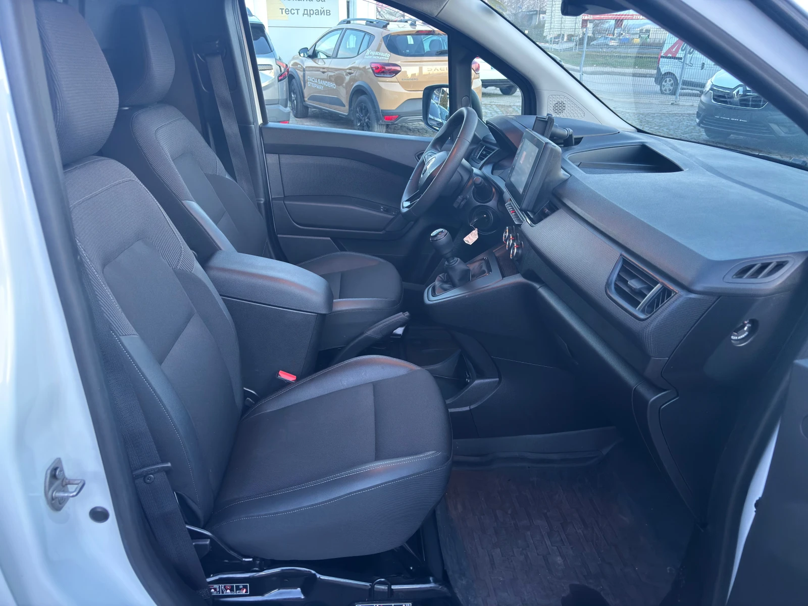 Renault Kangoo 1, 5 dCi 95 hp BVM6 | Mobile.bg � ����������� 12