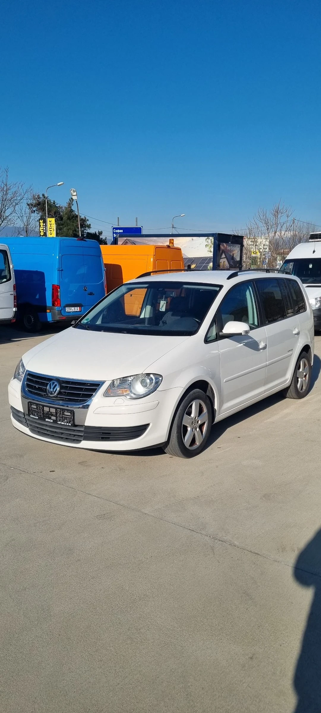 VW Touran ORIGINALEN VID  | Auto.bg — изображение 1