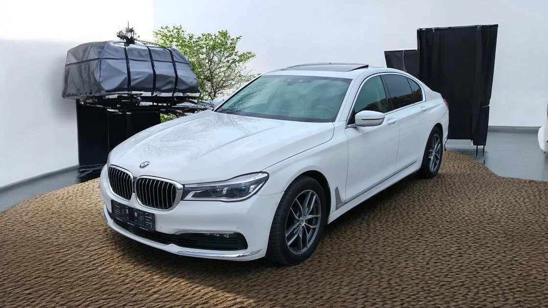 BMW 730 Xd G11, снимка 16 - Автомобили и джипове - 53968399