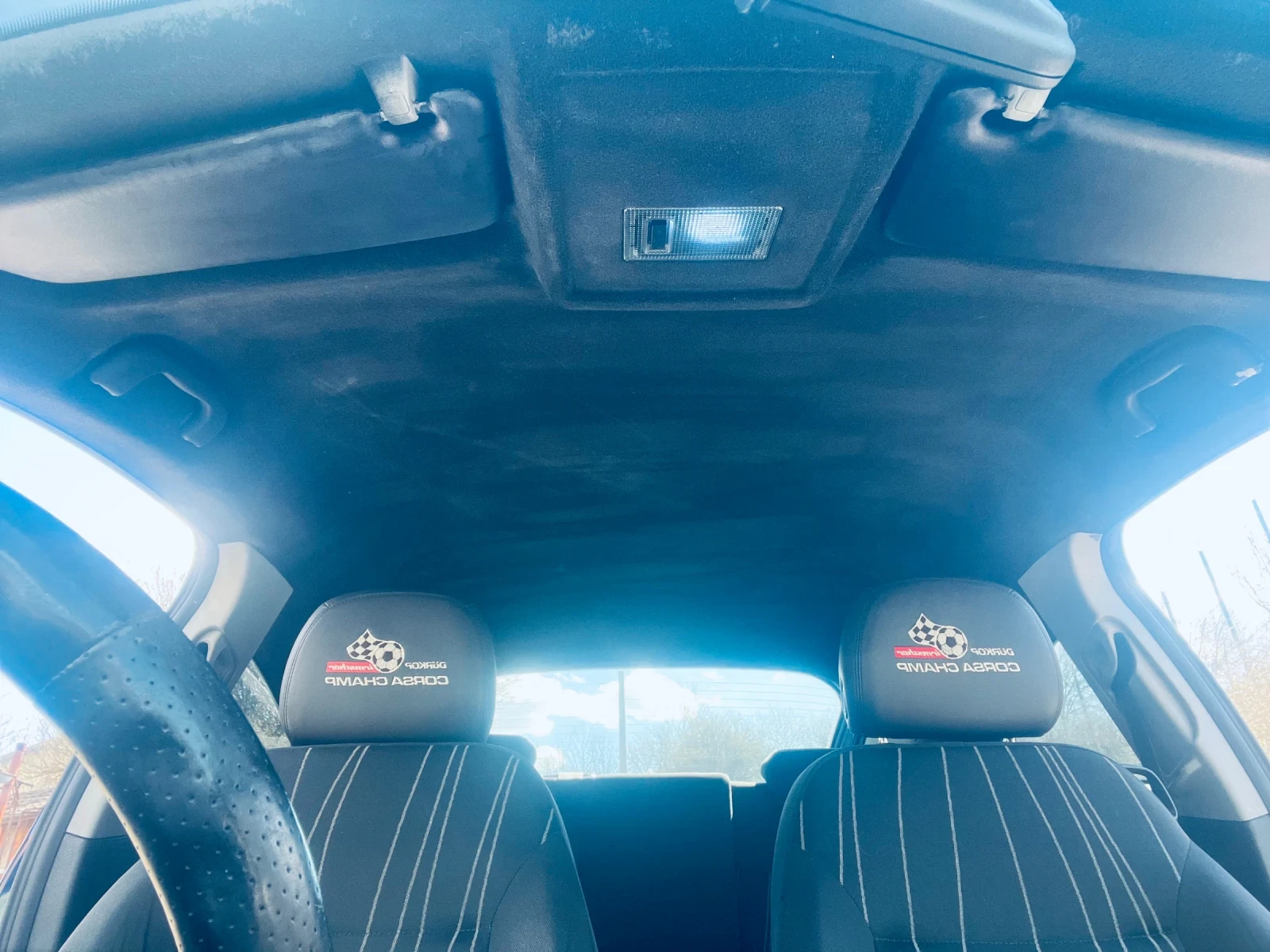 Opel Corsa 1.4 / 90, снимка 13 - Автомобили и джипове - 54103174