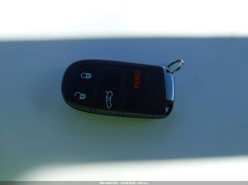 Dodge Challenger 3.6l Sxt, снимка 11 - Автомобили и джипове - 54141658