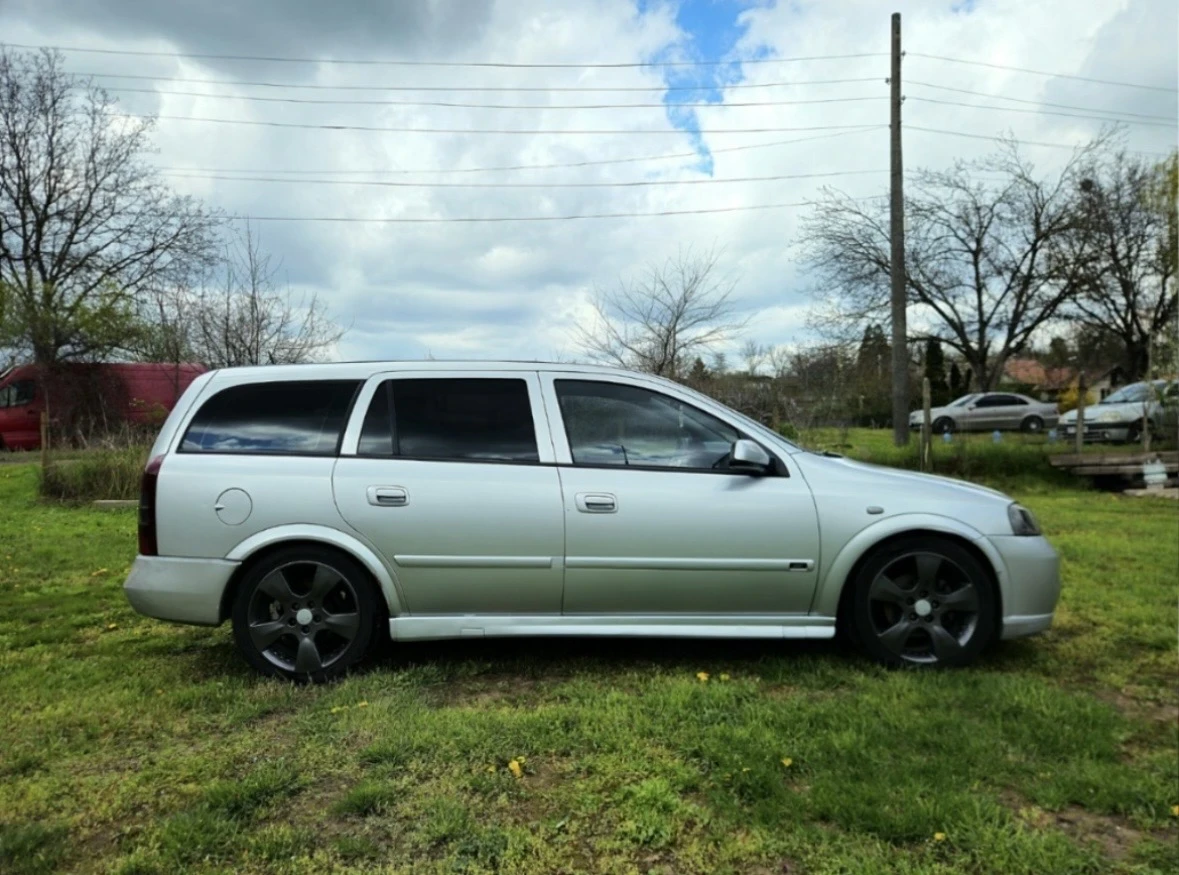 Opel Astra, снимка 8 - Автомобили и джипове - 54174336
