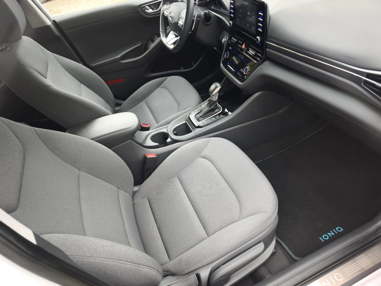 Hyundai Ioniq 1.6HYBRID FACE FULL SERVICE IN HYUNDAI NEW  | Mobile.bg � ����������� 10