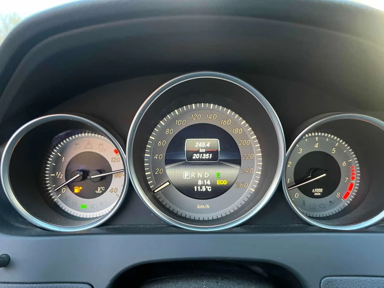 Mercedes-Benz C 300 АМГ ПАКЕТ/ПОДГРЕВ/ПАНО/CARFAX/ФИНАНСИРАНЕ, снимка 7 - Автомобили и джипове - 54663983