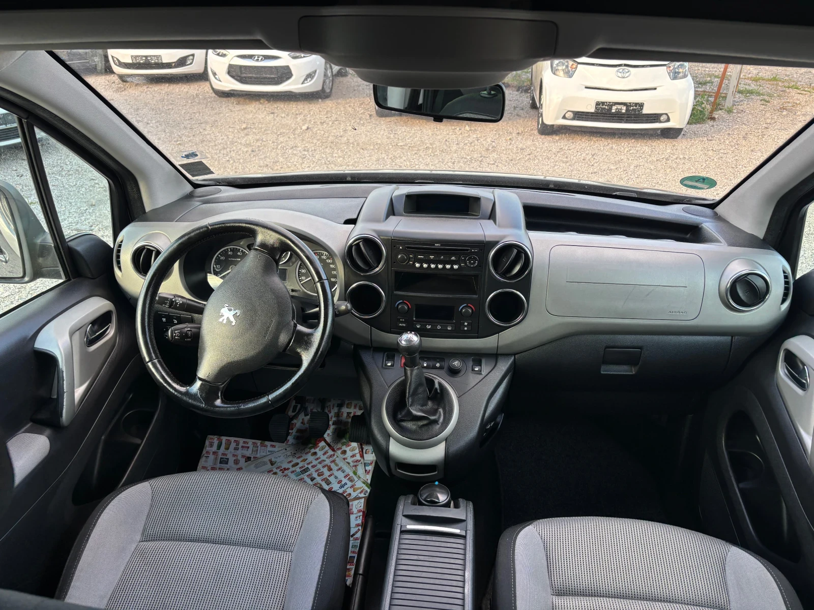 Peugeot Partner 1.6-109кс, снимка 10 - Автомобили и джипове - 54742096