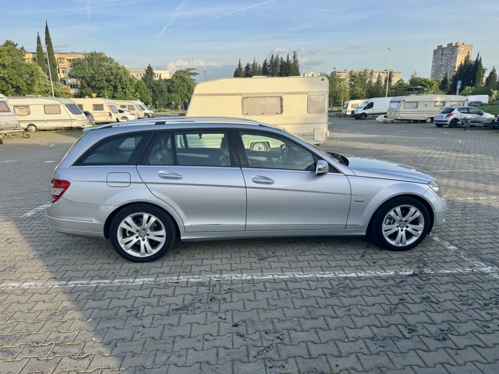 Mercedes-Benz C 220 CDI Avantgarde 170 к.с. Автомат | 2009 г. | , снимка 2 - Автомобили и джипове - 54773810