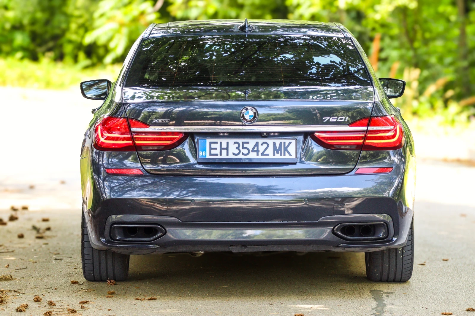 BMW 750 M Sport Individual Executive Lounge - Full Options, снимка 4 - Автомобили и джипове - 55010944