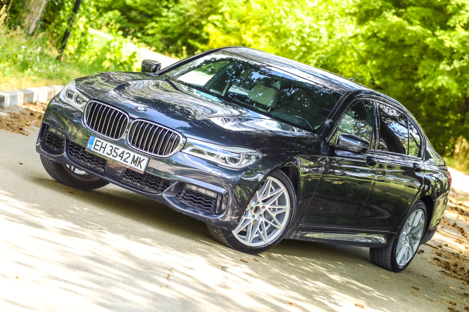 BMW 750 M Sport Individual Executive Lounge - Full Options, снимка 10 - Автомобили и джипове - 55010944