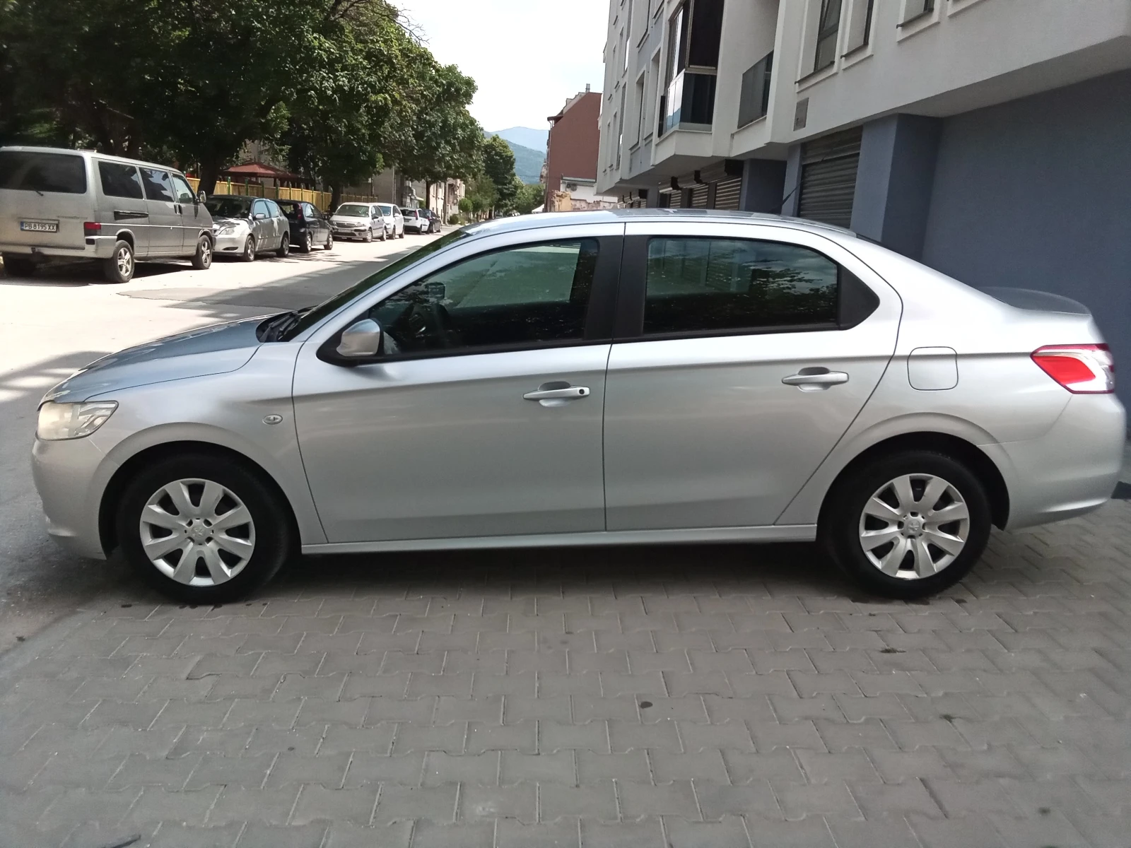 Peugeot 301 1.6HDI-92kc. Euro5, снимка 4 - Автомобили и джипове - 55329433