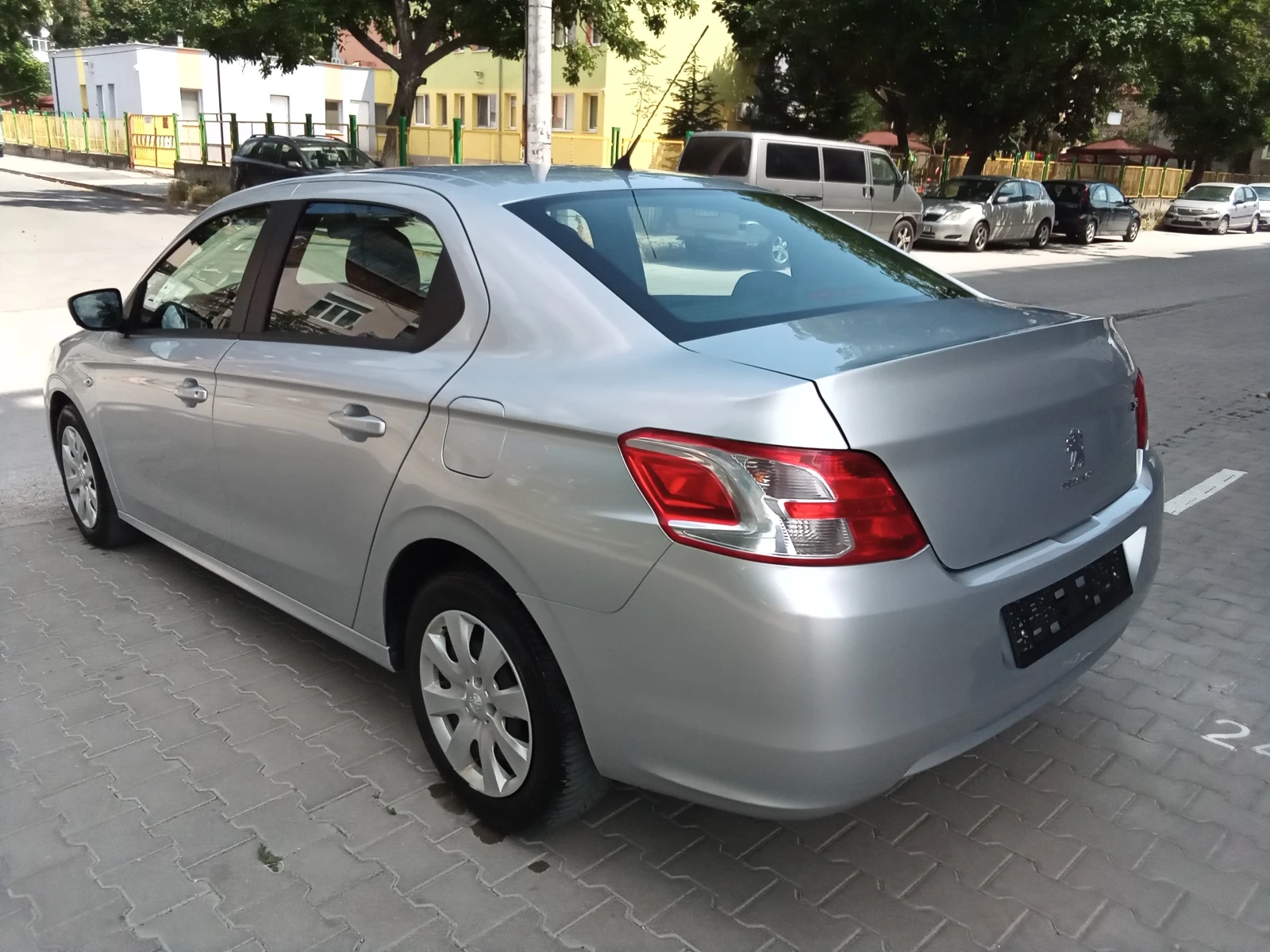 Peugeot 301 1.6HDI-92kc. Euro5, снимка 6 - Автомобили и джипове - 55329433