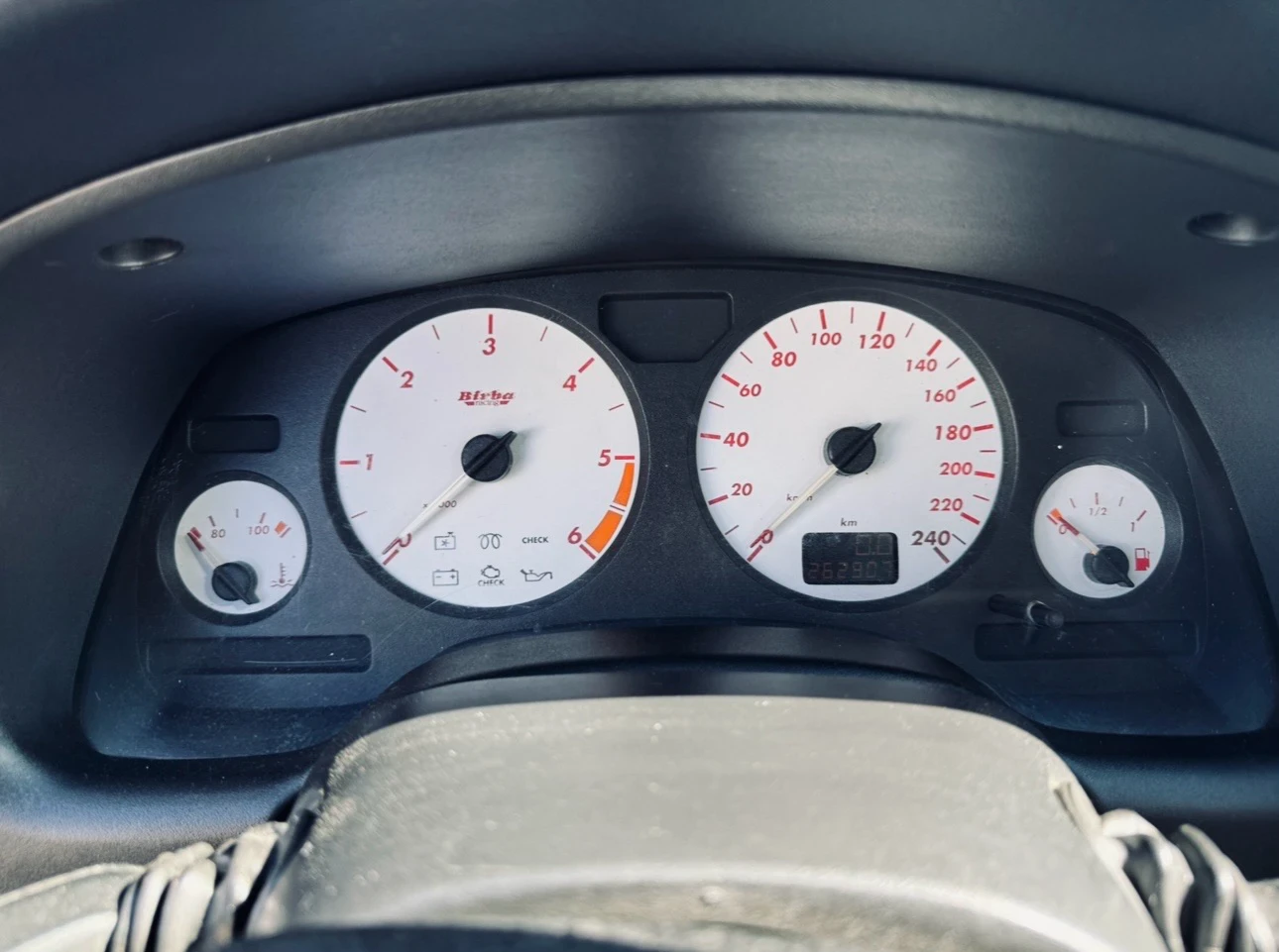 Opel Astra Седан, снимка 9 - Автомобили и джипове - 55389047