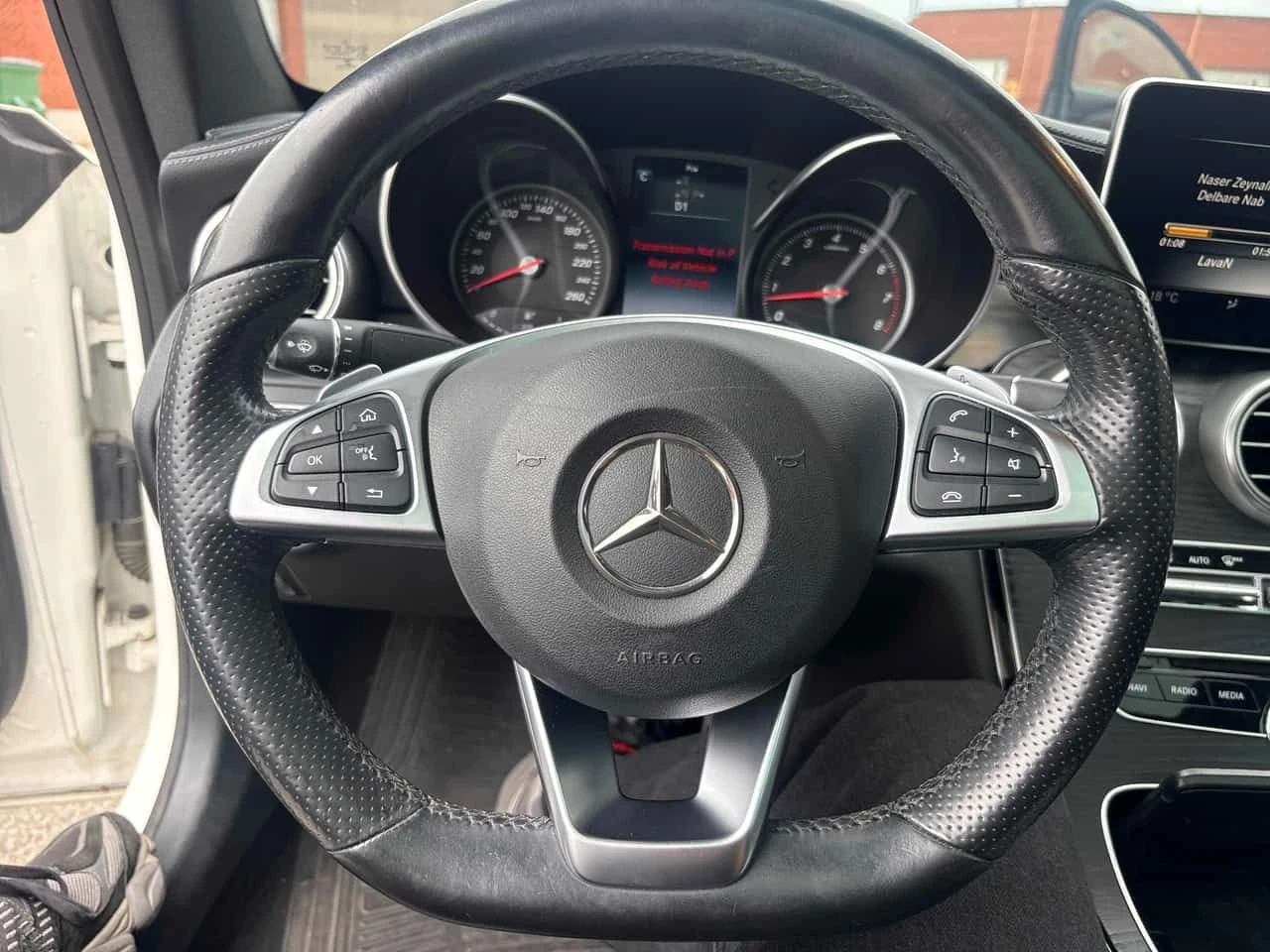Mercedes-Benz C 300 * АВТОКРЕДИТ БЕЗ ПЪРВОНАЧАЛНА ВНОСКА* , снимка 10 - Автомобили и джипове - 55713443