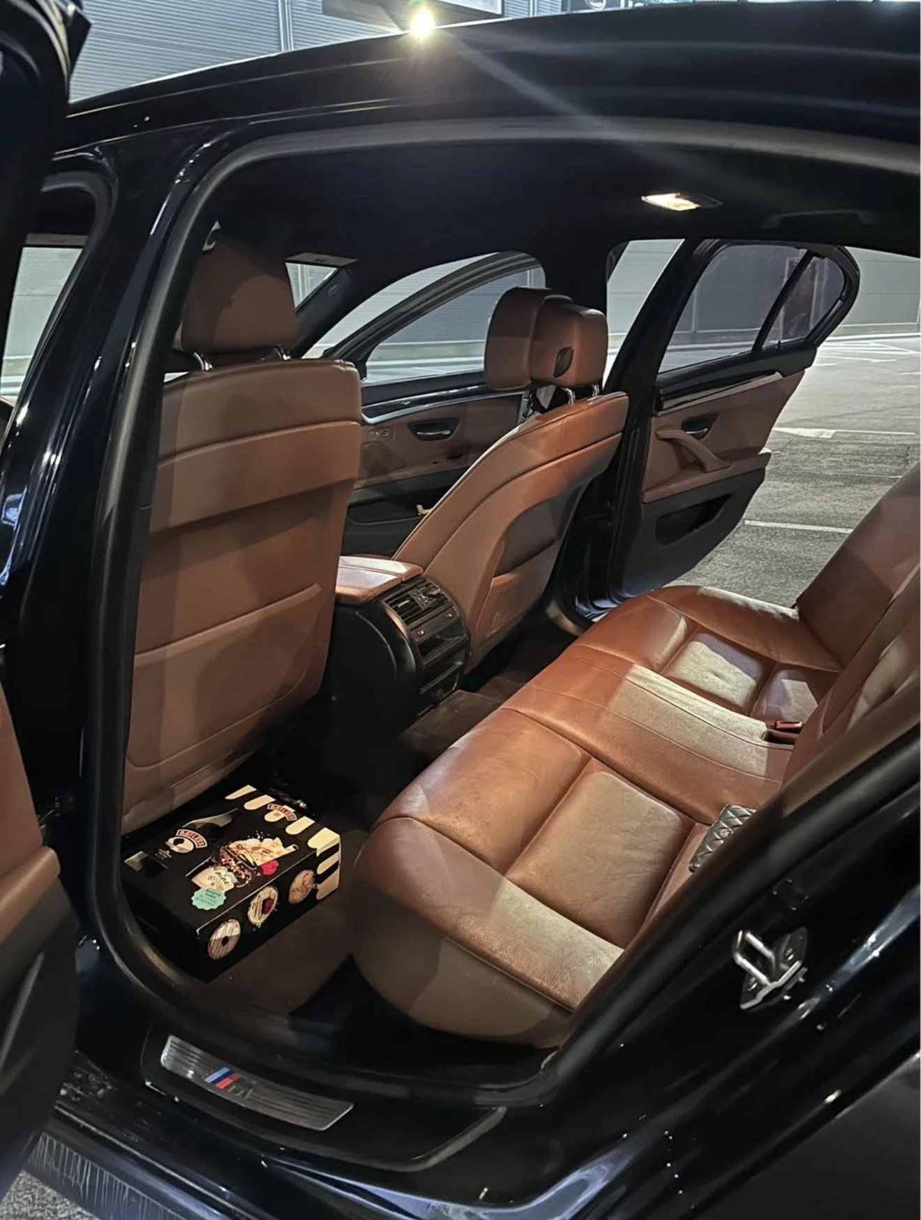 BMW 550 XDRIVE | FACELIFT, снимка 5 - Автомобили и джипове - 55887557