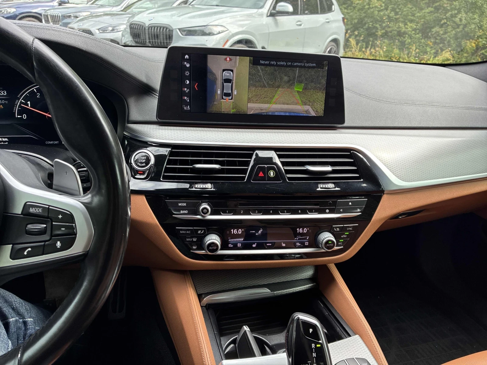 BMW 540 M-pack* Shadow-line* 360* Шибидах* HUD* H&K* Подгг, снимка 9 - Автомобили и джипове - 55965287
