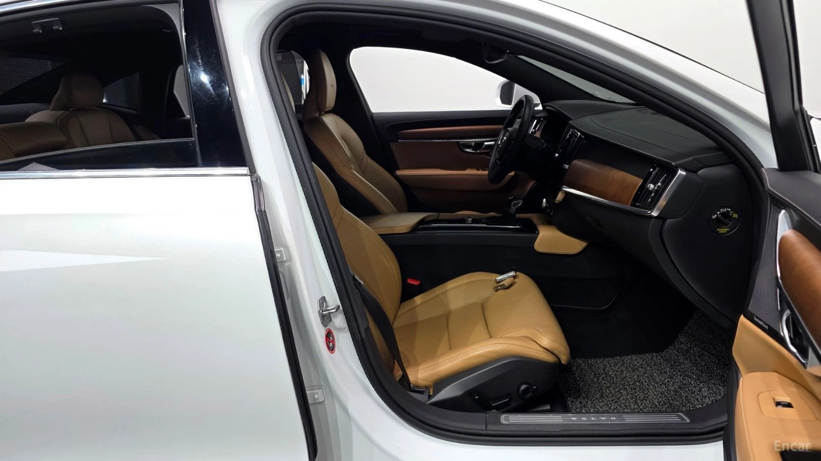 Volvo S90 T5 Inscription, снимка 10 - Автомобили и джипове - 56113424