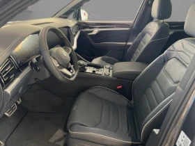 VW Touareg 3.0TDI* 4M* R-LINE* PANO* MEMORY* DISTR* HEAD-UP* , снимка 5